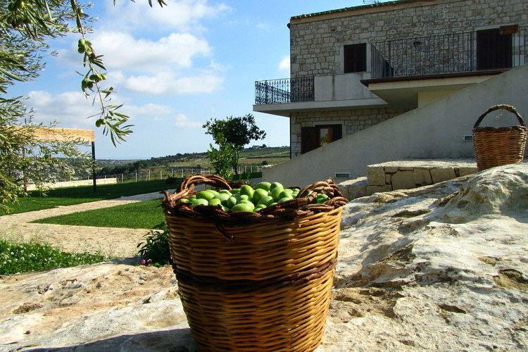 Gasthaus Casa Al Castello Ragusa Exterior foto