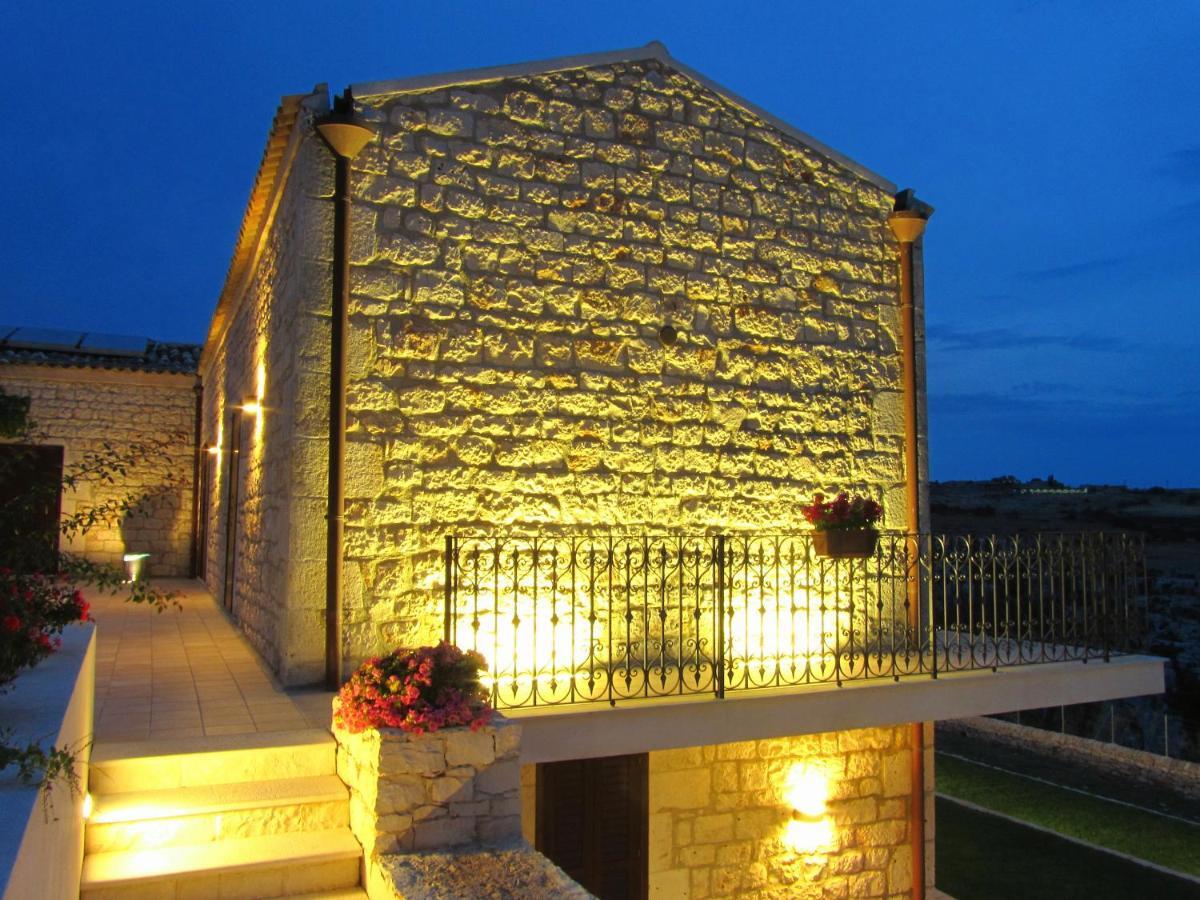 Gasthaus Casa Al Castello Ragusa Exterior foto